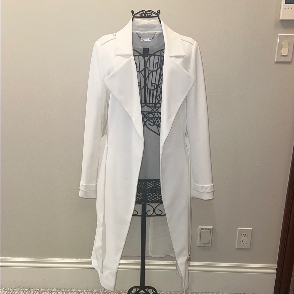 White Black Elegant White Trench Coat